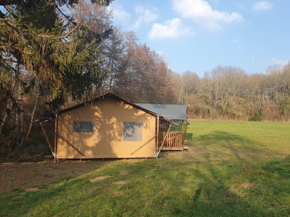 Saulgond Luxury Safari Tents At Moulin Du Pommier Glamping & Camping מראה חיצוני תמונה
