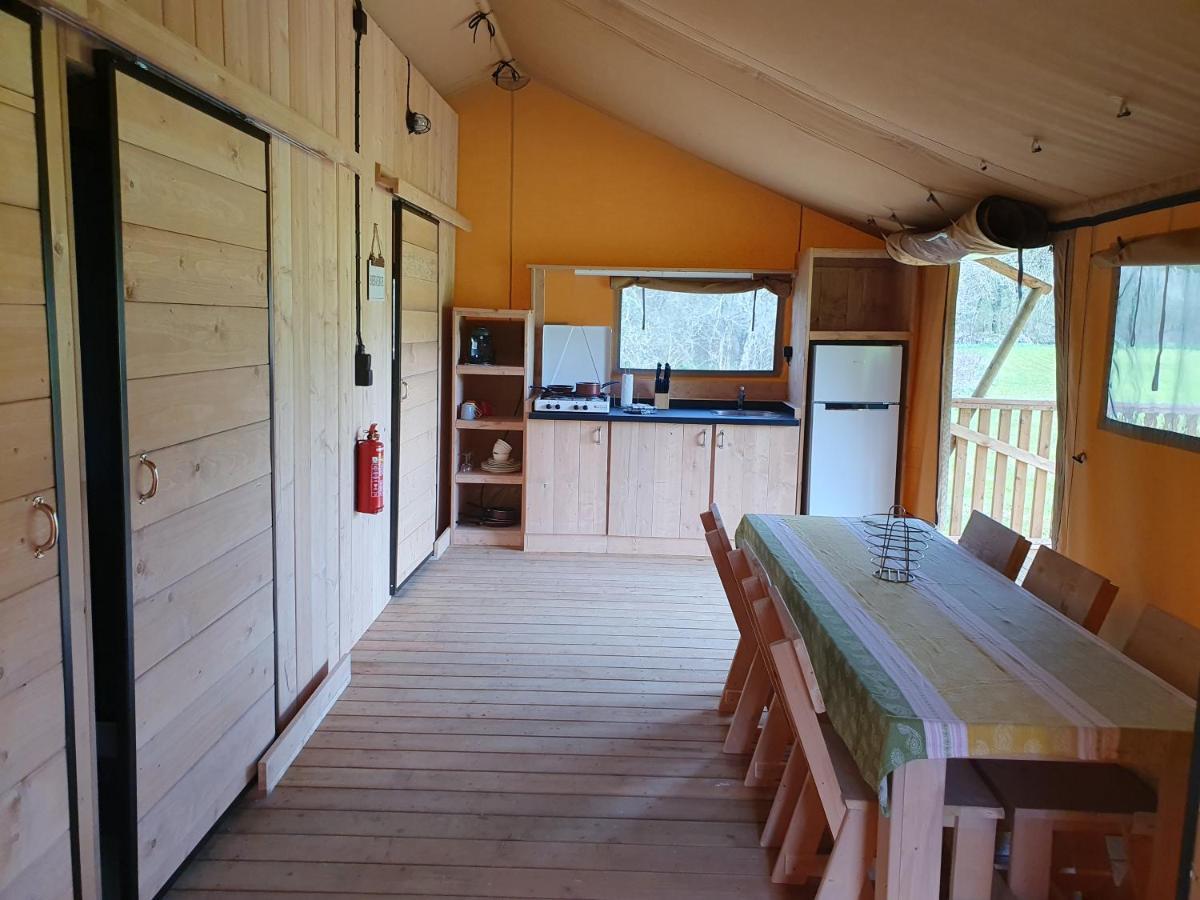 Saulgond Luxury Safari Tents At Moulin Du Pommier Glamping & Camping מראה חיצוני תמונה
