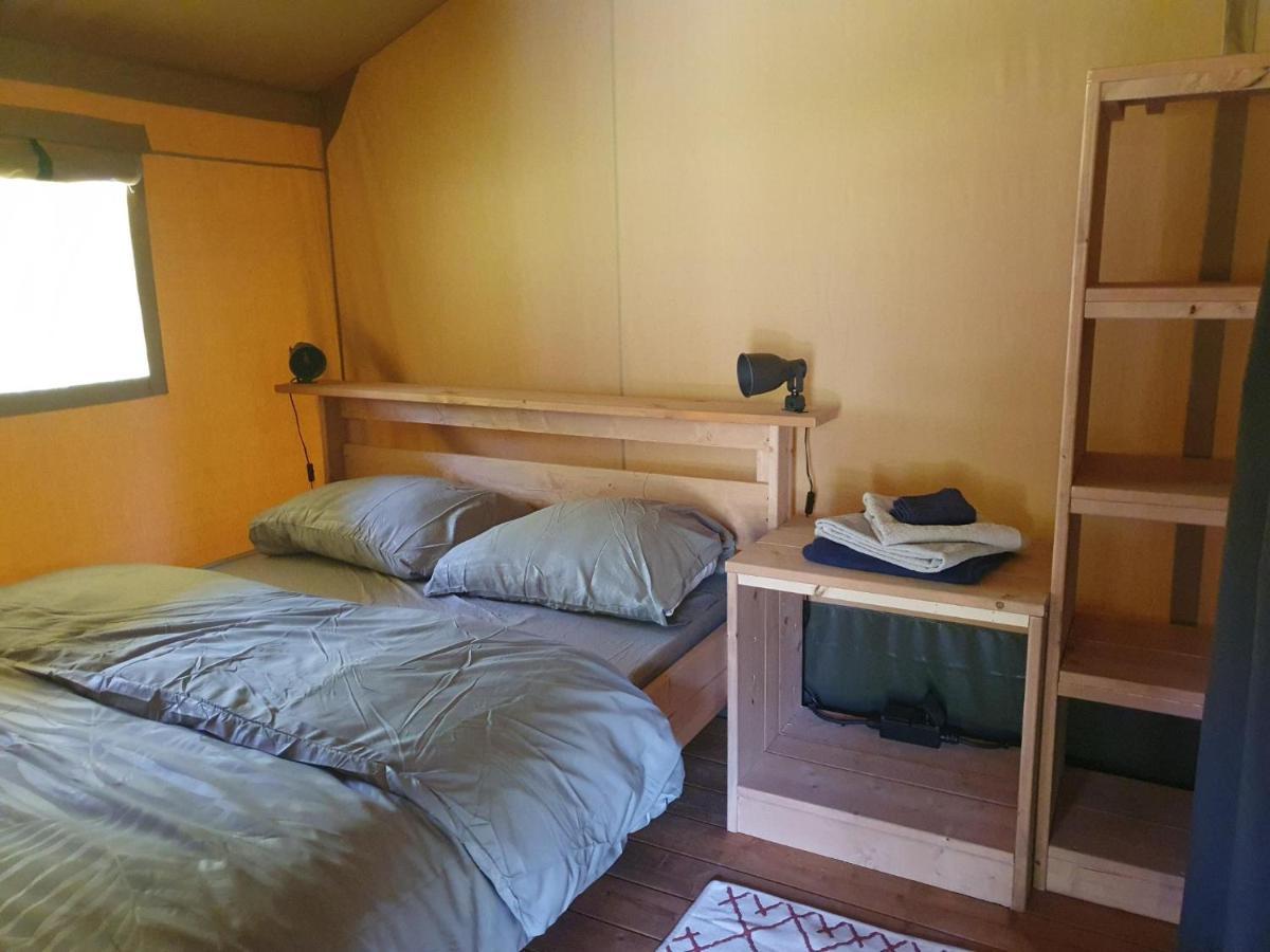 Saulgond Luxury Safari Tents At Moulin Du Pommier Glamping & Camping מראה חיצוני תמונה