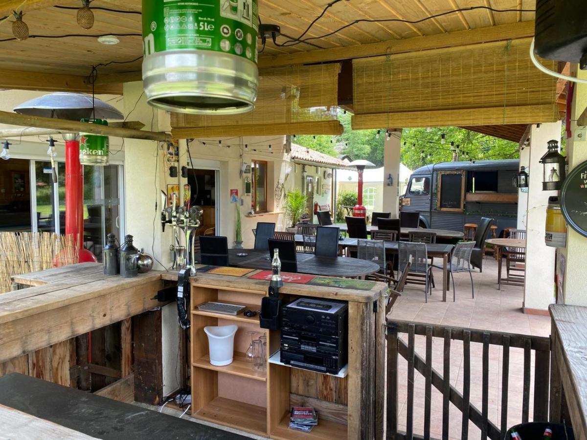 Saulgond Luxury Safari Tents At Moulin Du Pommier Glamping & Camping מראה חיצוני תמונה