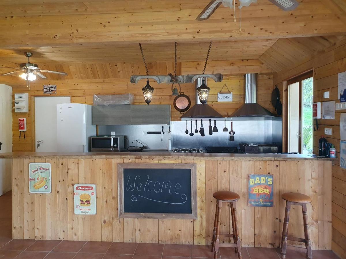 Saulgond Luxury Safari Tents At Moulin Du Pommier Glamping & Camping מראה חיצוני תמונה