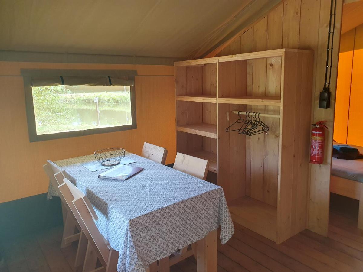 Saulgond Luxury Safari Tents At Moulin Du Pommier Glamping & Camping מראה חיצוני תמונה